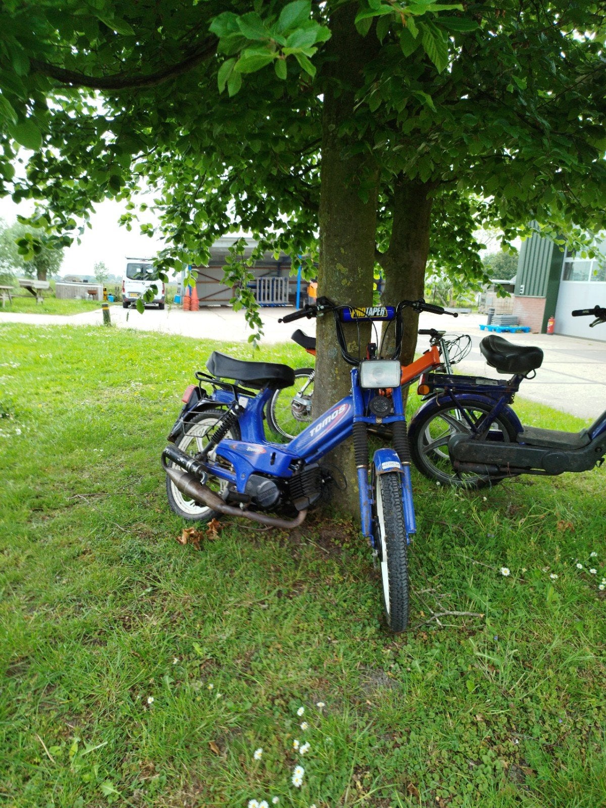 Technigas uitlaat voor Tomos A3 50cc en 65cc (oud model), Fietsen en Brommers, Brommeronderdelen | Algemeen, Ophalen of Verzenden