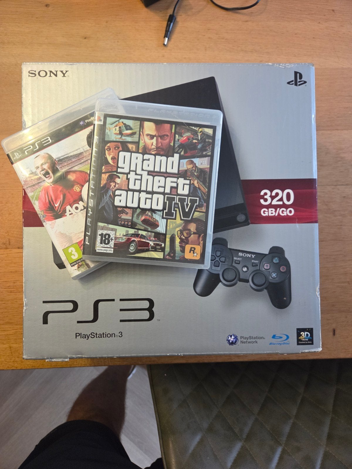 Sony PlayStation 3 (PS3) 320GB met 2 games en controller, Gebruikt, 320 GB, Ophalen of Verzenden, Met harde schijf