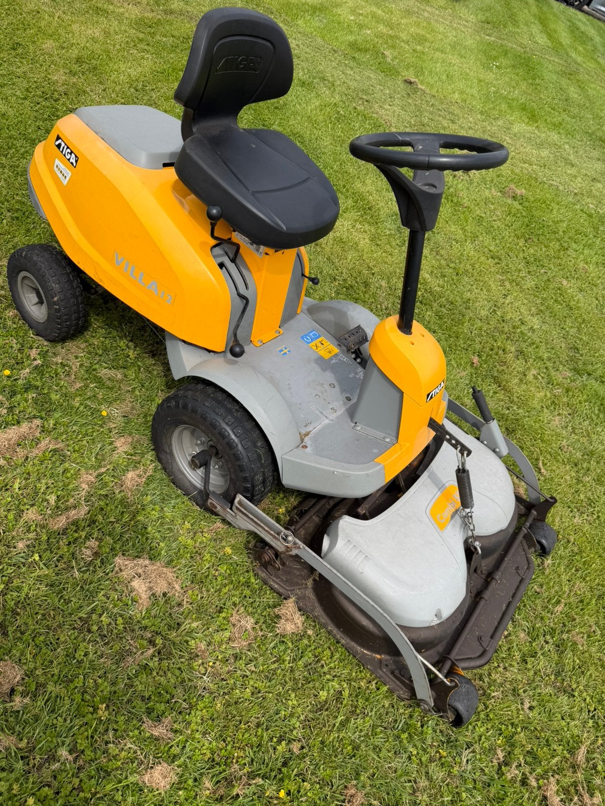 650, Tuin en Terras, Zitmaaiers, Ophalen of Verzenden, Zo goed als nieuw