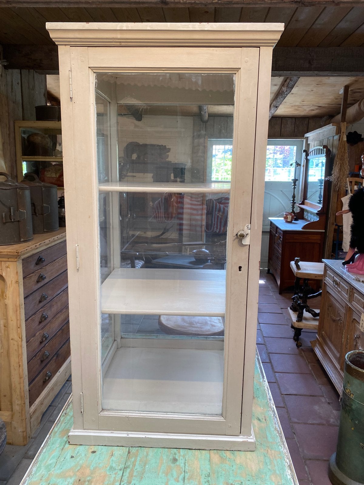 Brocante Franse toonbankvitrine vitrinekast balievitrine, Ophalen
