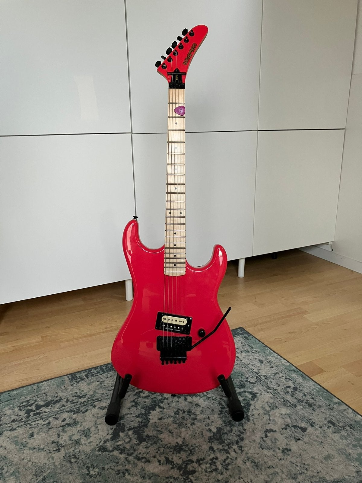 Charvel San Dimas en Kramer Baretta, Muziek en Instrumenten, Snaarinstrumenten | Gitaren | Elektrisch, Zo goed als nieuw, Solid body