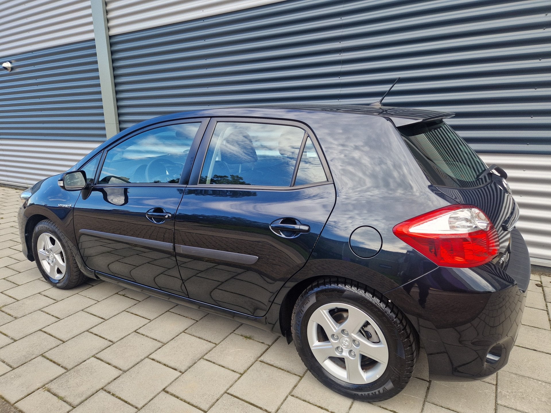 Toyota Auris 1.8 Full Hybrid Business, Trekhaak, Climatronic, Auto's, Euro 5, Gebruikt, 4 cilinders, Origineel Nederlands