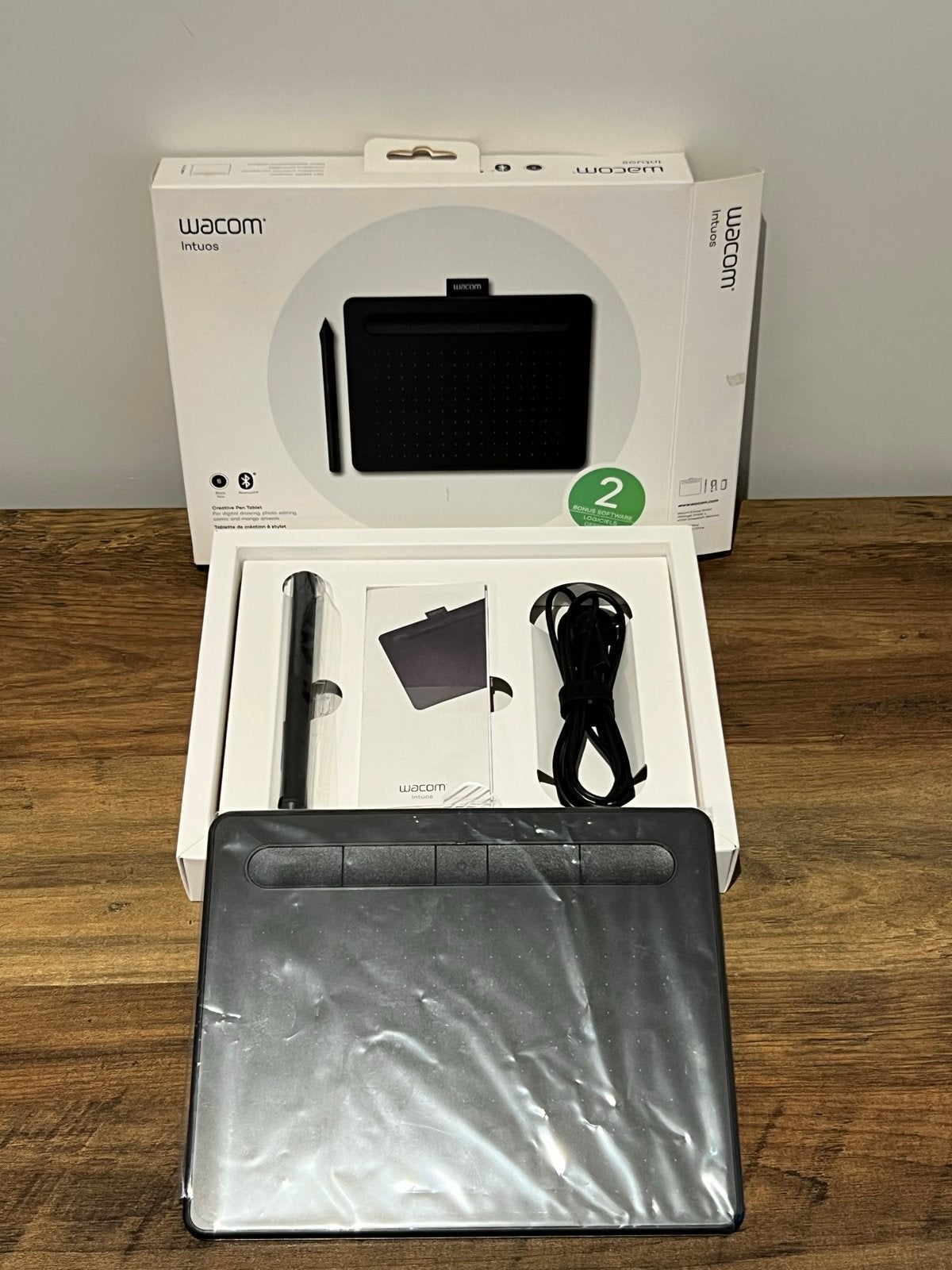 Wacom Intuos Creative Pen Tablet - Nieuw in doos, Computers en Software, Tekentablets, Nieuw, Draadloos, Ophalen of Verzenden