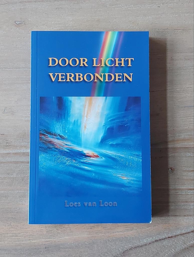 G.L.H.M. van Loon - Door licht verbonden, Gelezen, Achtergrond en Informatie, G.L.H.M. van Loon, Ophalen of Verzenden