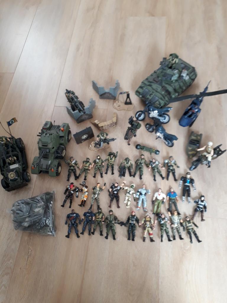 Speelgoed, Leger-militair-soldaten. Figuren-tanks, Ophalen of Verzenden, Gebruikt