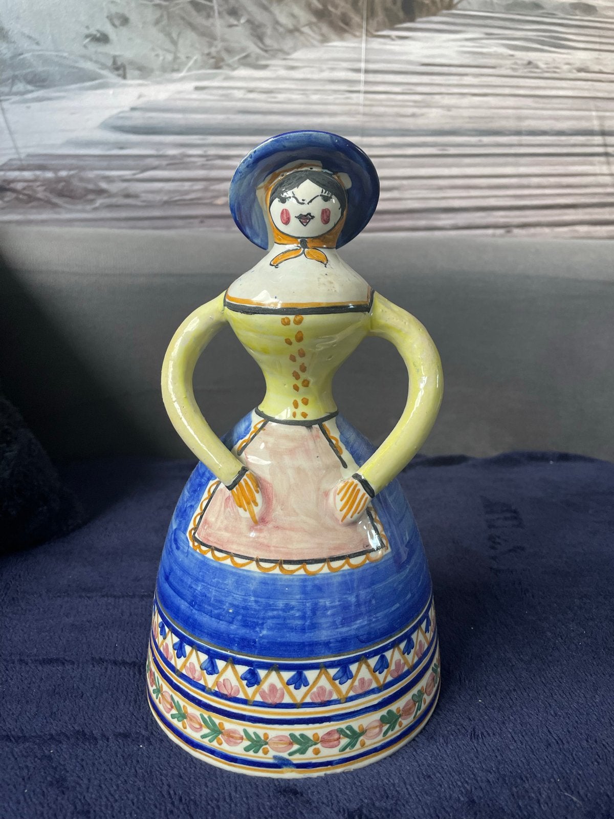 Vintage keramische pop in Spaanse stijl, Verzamelen, Poppen, Ophalen, Zo goed als nieuw, Pop