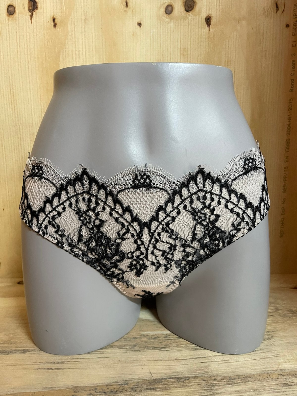 Twinset string maat 40 baroque noir, Verzenden, Beige, String