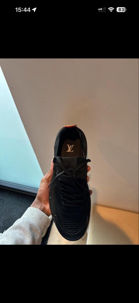 Louis Vuitton Tatic Runner - Maat 43, Zwart, Ophalen of Verzenden, Sneakers of Gympen, Zo goed als nieuw
