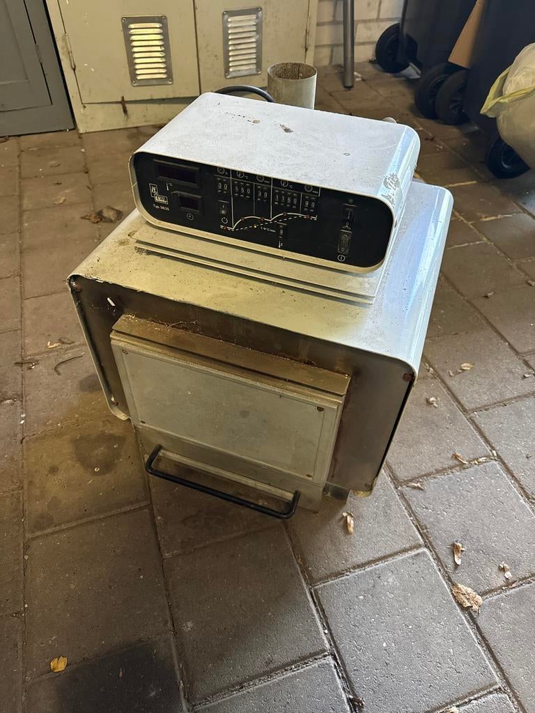 Professionele Smeltoven voor Hobbyisten - Hoge Temperaturen, Ophalen, Gebruikt