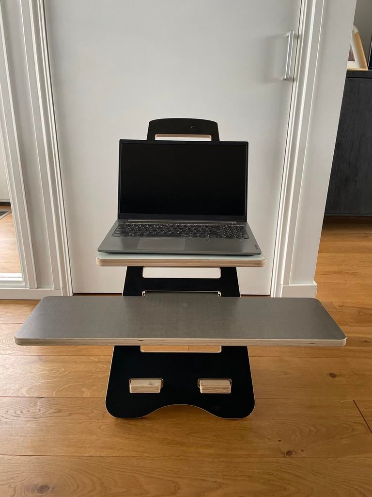 Ergonomische Houten Laptop Standaard, Ophalen, Zo goed als nieuw, In hoogte verstelbaar
