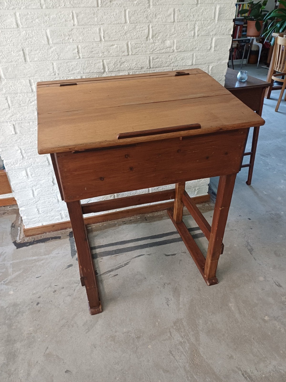 Vintage houten schoolbankje met opbergruimte, Ophalen