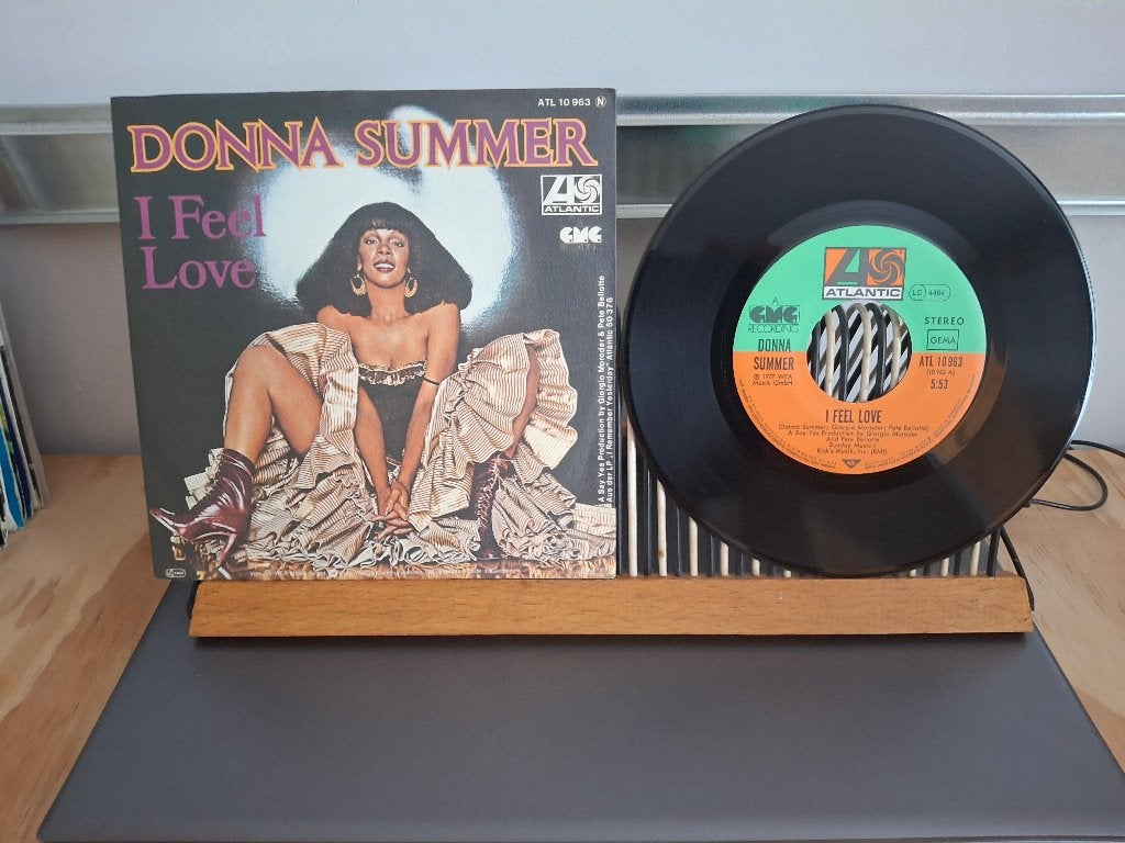 Donna Summer-I feel love(798) 2,50 euro vaste prijs, 7 inch, Single, Ophalen of Verzenden, Zo goed als nieuw