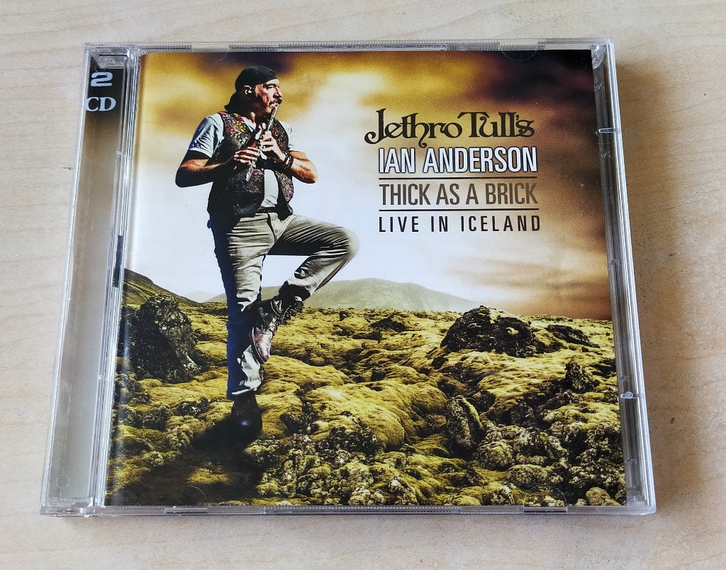 Jethro Tull's Ian Anderson Thick As A Brick Live In Iceland, Ophalen of Verzenden, Gebruikt, Progressive Rock