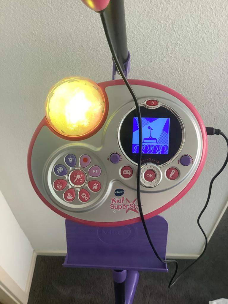 VTech Kidi SuperStar Karaoke Microfoon met Standaard, Kinderen en Baby's, Speelgoed | Vtech, Ophalen of Verzenden, Gebruikt, 4 tot 6 jaar