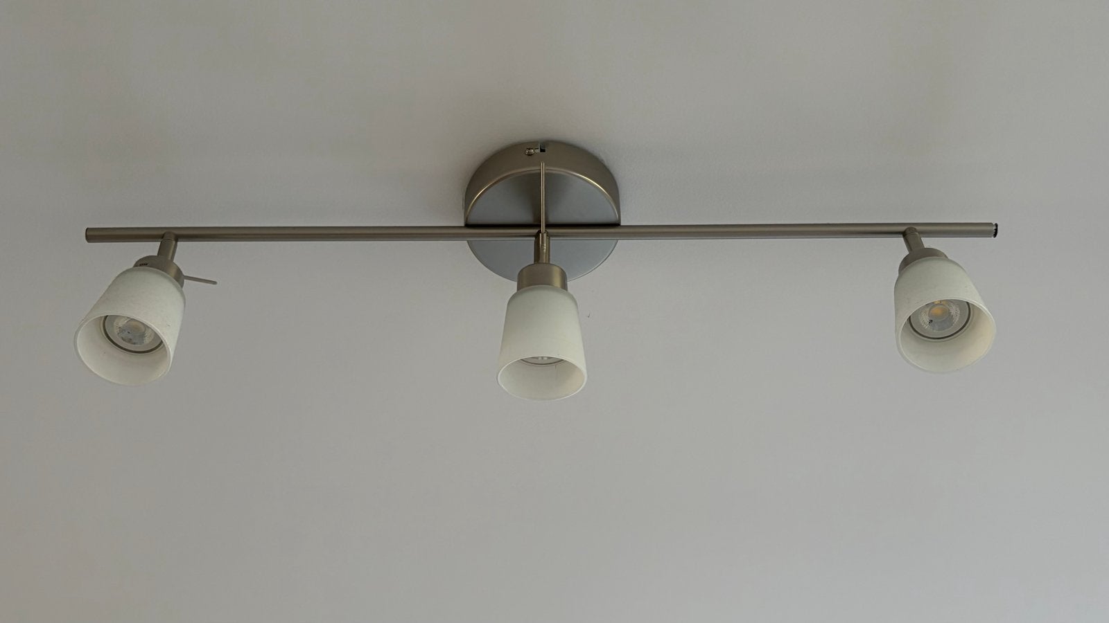 7x IKEA BASISK 3-Spot Ceiling Lamps - Nickel / White, Ophalen, Zilver, Modern, Verstelbaar