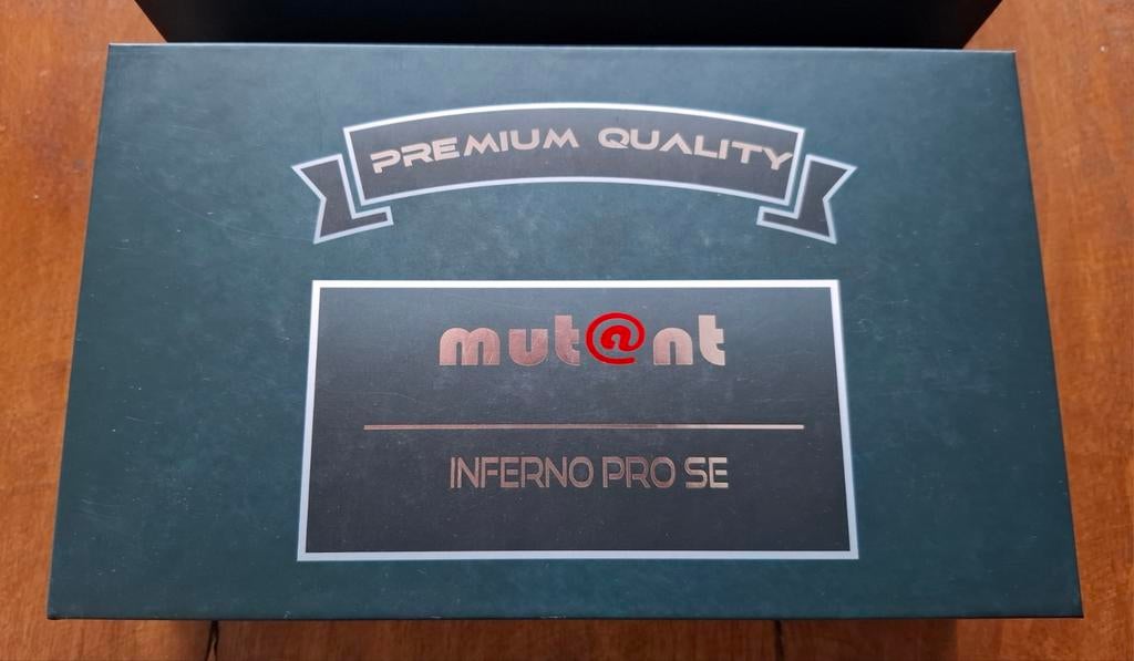 Mutant Inferno Pro Se TV Box iptv 8K 2 stuks, Ophalen, Zo goed als nieuw