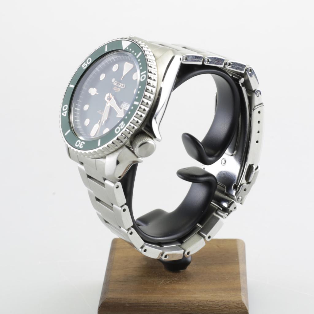 Seiko 5 Sport 4R36-07G0 Groen automaat horloge, Seiko, Zo goed als nieuw, Support@seiko.com, 5-11, Akasaka 2-chome
Minato-ku, Tokyo 107-0052
Japan