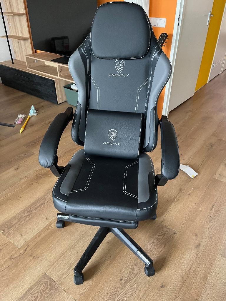 Dowinx Basic LS-6650 Grey gaming chair, Ophalen, Zo goed als nieuw, Zwart, Bureaukruk