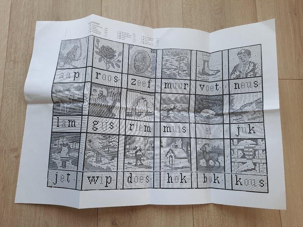 Los borduurpatroon leesplankje, Ophalen of Verzenden, Zo goed als nieuw, Handborduren, Patroon