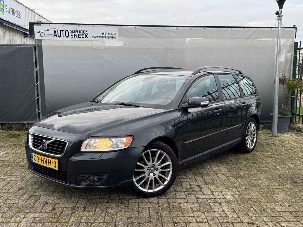 Volvo V50 1.8 Kinetic - APK 02-27 - Airco - Cruise, Auto's, Volvo, Voorwielaandrijving, Gebruikt, Zwart, 4 cilinders