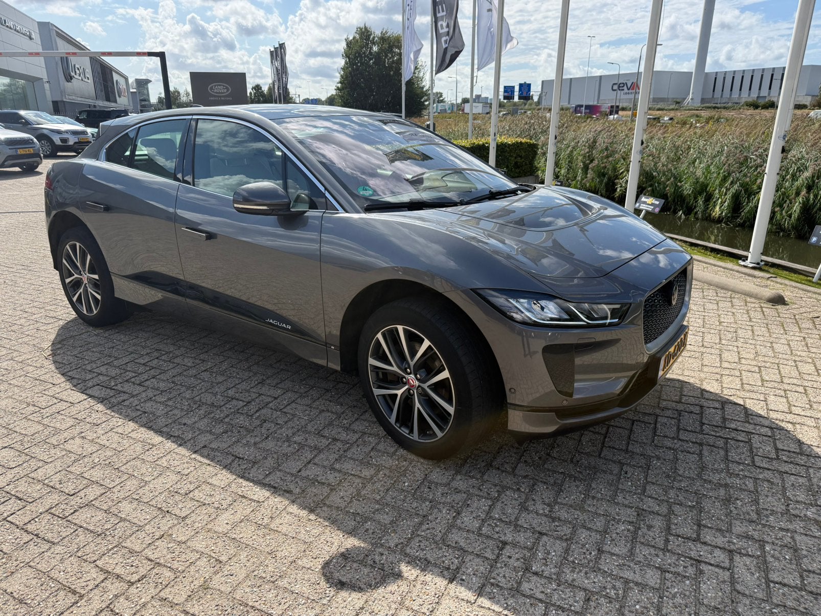 Jaguar I-PACE Ev400 400pk AWD Aut 2018 Grijs, Auto's, Jaguar, 750 kg, I-PACE, 234 pk, Origineel Nederlands