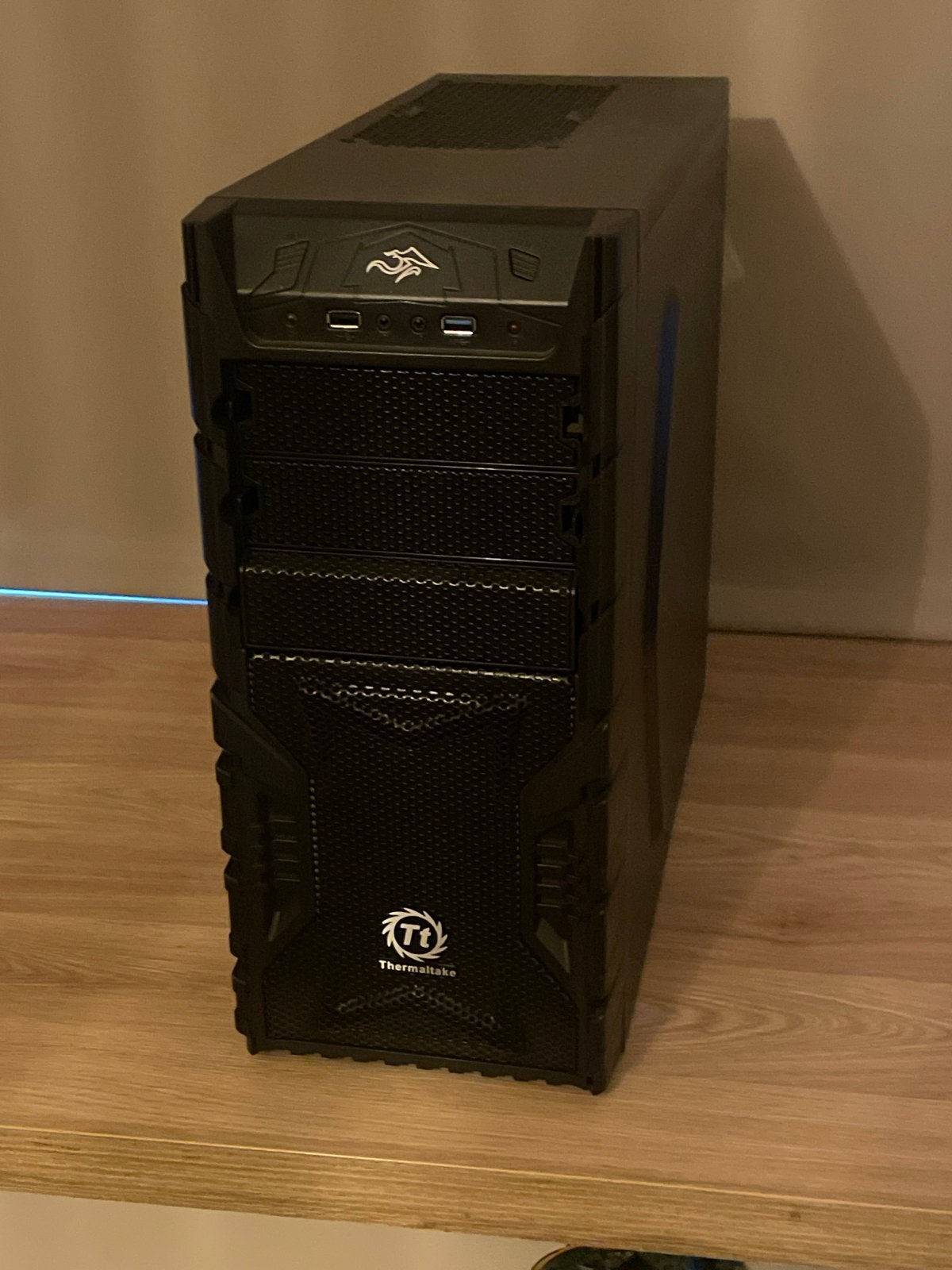 Thermaltake PC-behuizing - Zwart, Ophalen of Verzenden, Zo goed als nieuw