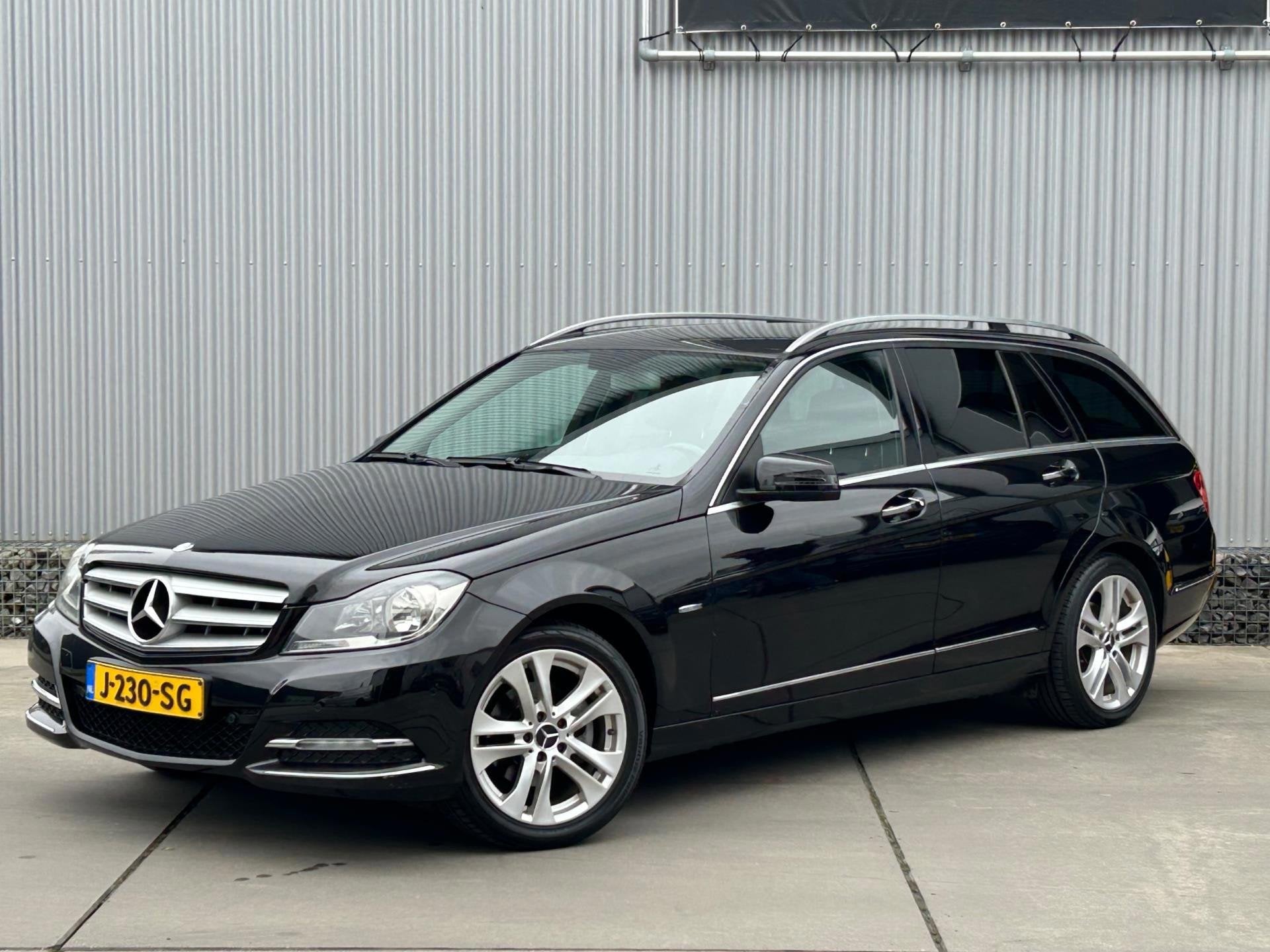 Mercedes-Benz C-klasse Estate 180 Business Class Avantgarde,, Auto's, Mercedes-Benz, Euro 5, Achterwielaandrijving, Zwart, Automatische klimaatregeling