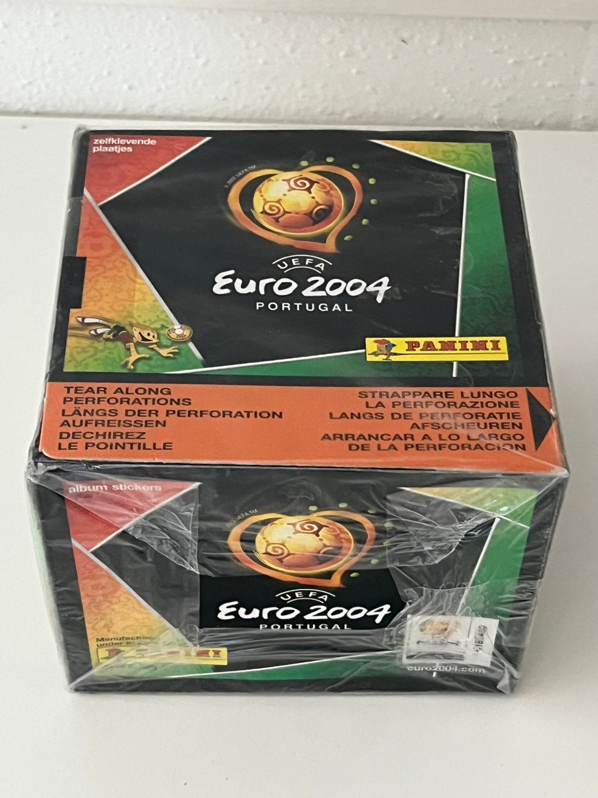Voetbalplaatjes Panini UEFA Euro 2004 Portugal Sealed Box 50, Verzenden, Zo goed als nieuw, Buitenlandse clubs, Poster, Plaatje of Sticker