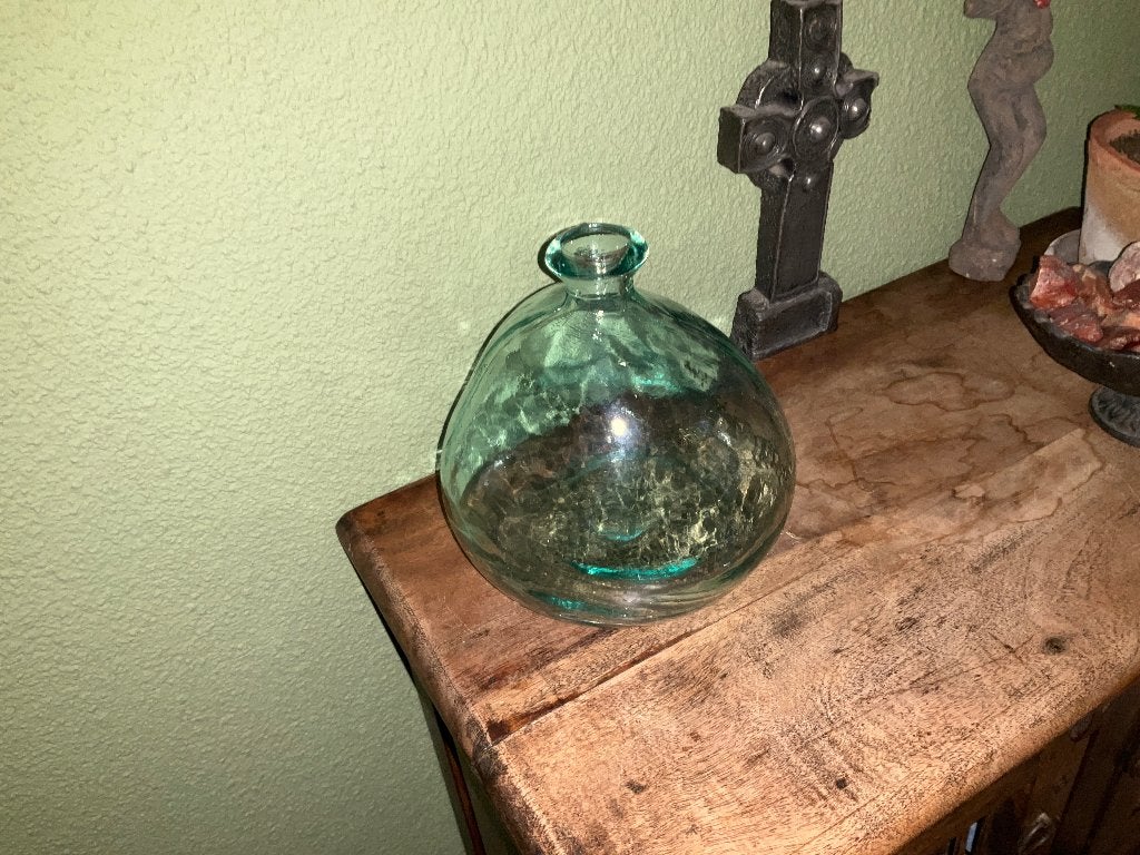 Vaas groen glas 18 cm hoog, Huis en Inrichting, Woonaccessoires | Vazen, Ophalen, Gebruikt, Glas, Minder dan 50 cm