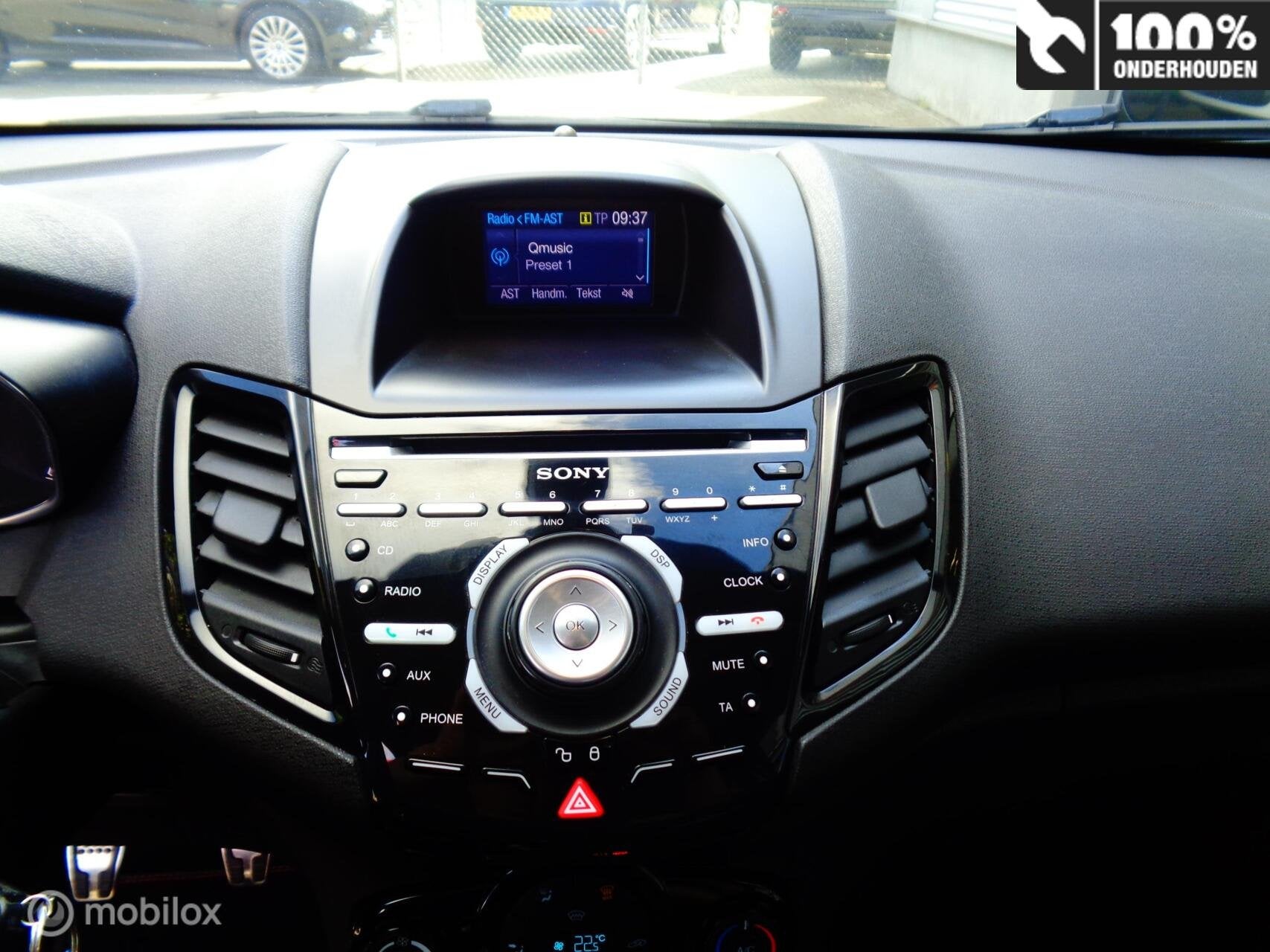 Foto 11 van Ford Fiesta 1.0 EcoBoost Black Edition
