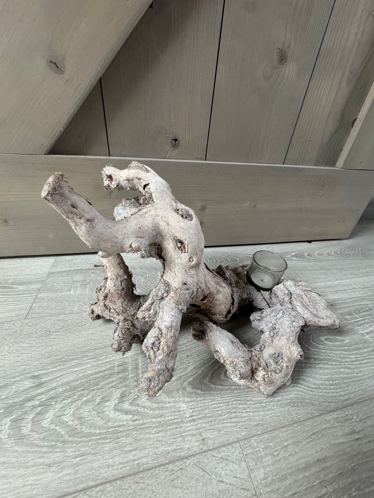 Decoratieve kandelaar van drijfhout, Huis en Inrichting, Woonaccessoires | Overige, Hout, Ophalen of Verzenden, Bruin, Landelijk