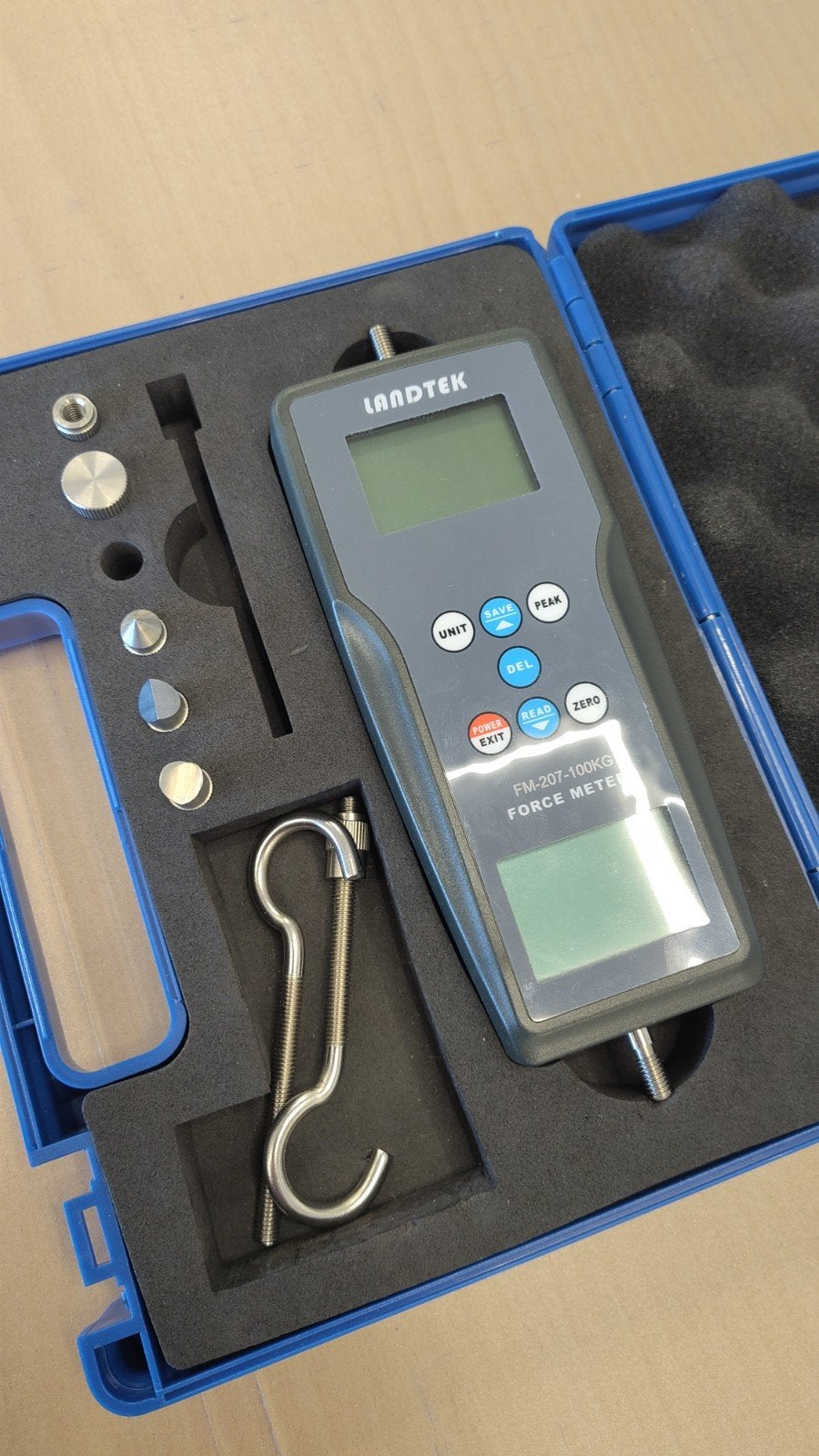 LANDTEK FM-207-100KG Krachtmeter met accessoires, Ophalen of Verzenden, Gebruikt, Overige meters