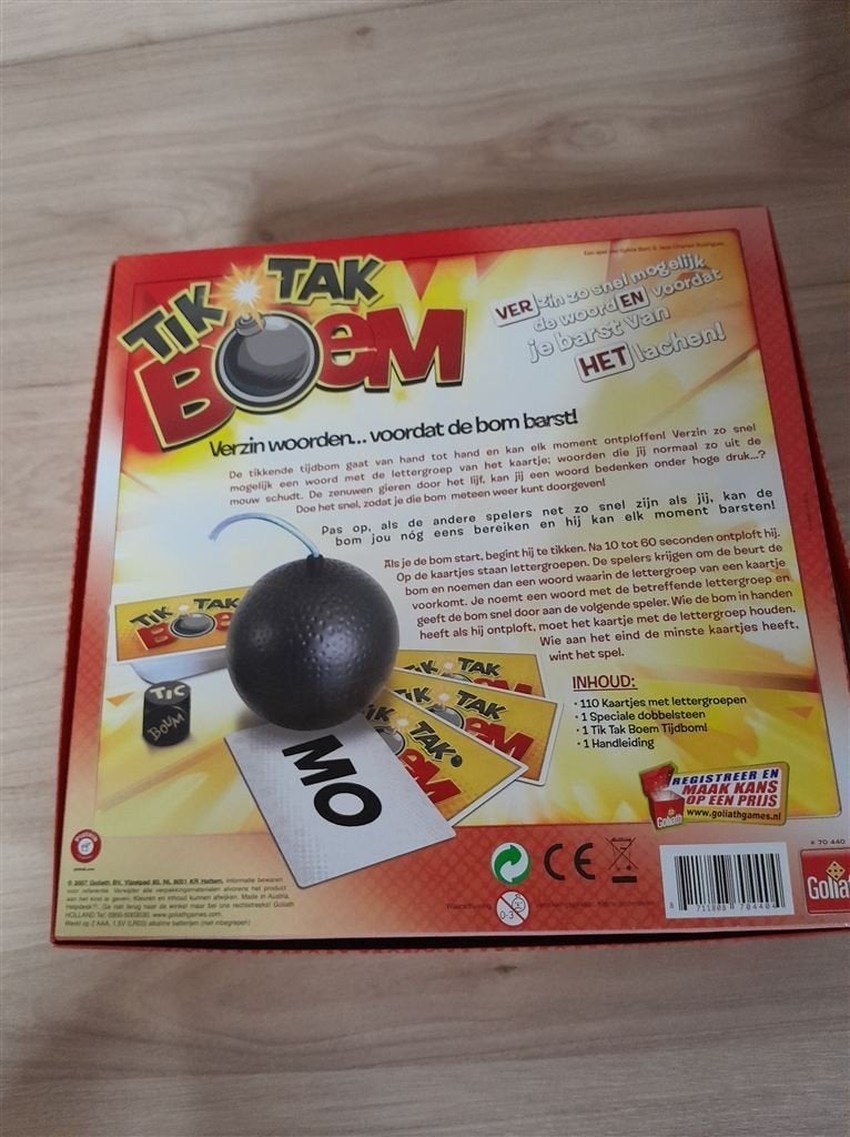 Tik tak boem - s1496, Hobby en Vrije tijd, Verzenden, Zo goed als nieuw