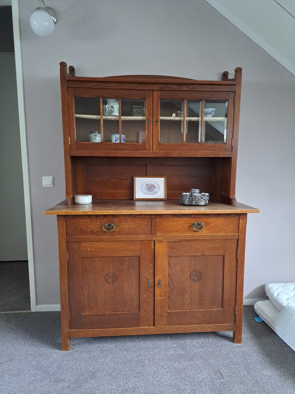 Antieke Eikenhouten Buffetkast met Vitrine, Ophalen