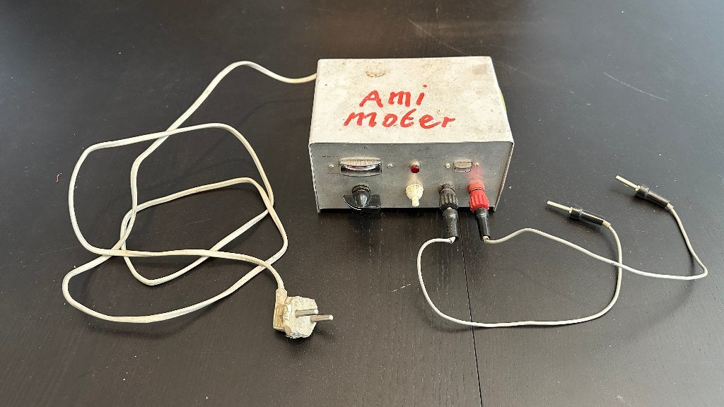 Vintage transformator om bijv. lampen te testen, Hobby en Vrije tijd, Elektronica-componenten, Gebruikt, Ophalen