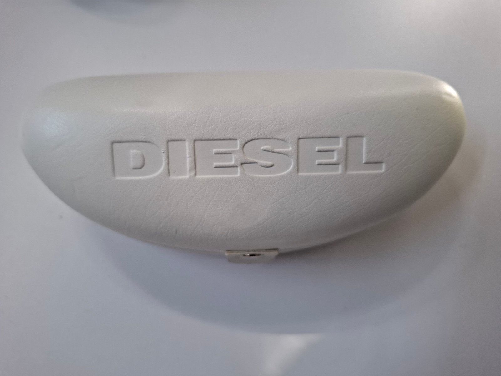 Brillenkoker van Diesel, Sieraden, Tassen en Uiterlijk, Zonnebrillen en Brillen | Dames, Ophalen of Verzenden, Zo goed als nieuw