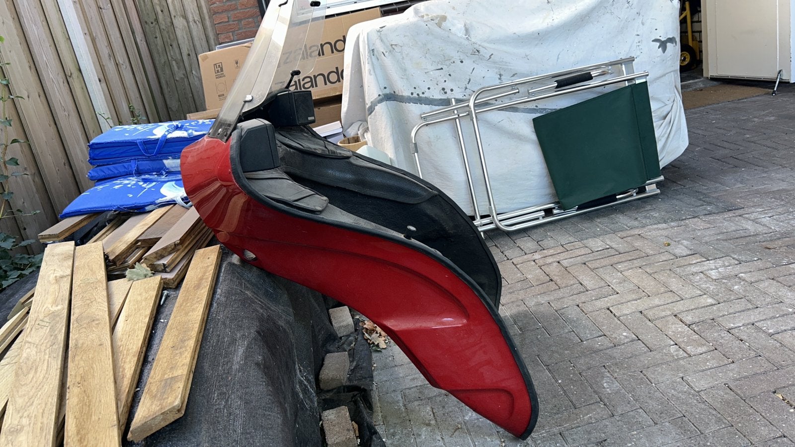 Kuip voor motor., Motoren, Ophalen