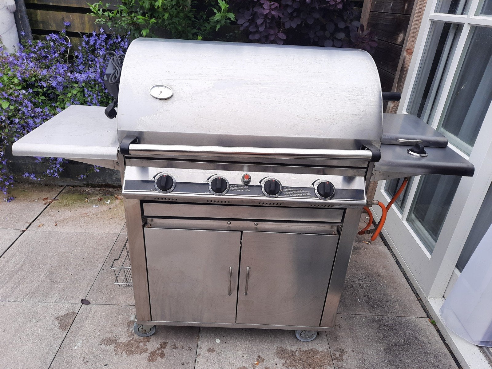 Gas bbq, Ophalen