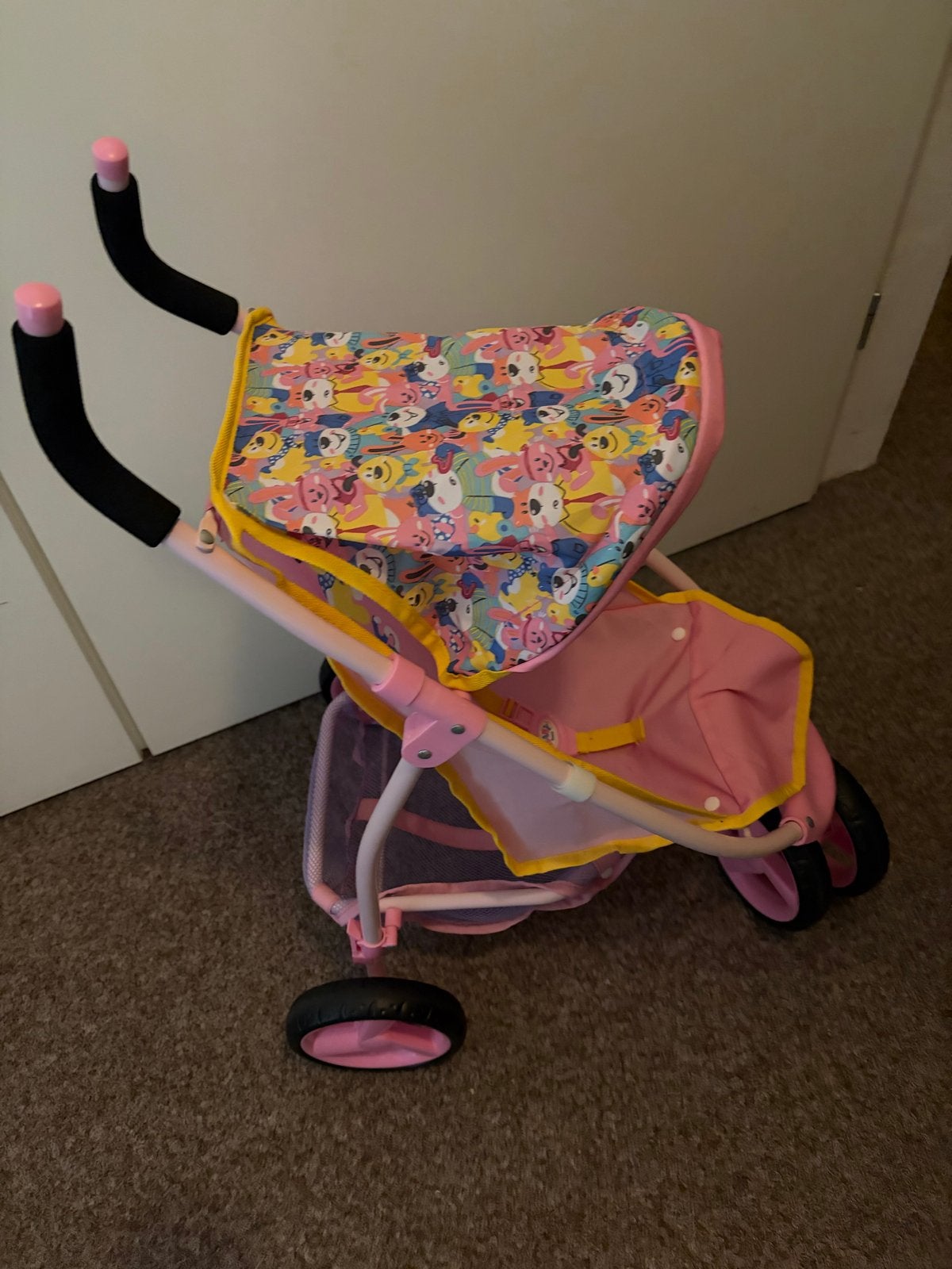 Baby Born poppenbuggy - Roze met vrolijke print, Kinderen en Baby's, Ophalen, Zo goed als nieuw, Overige typen