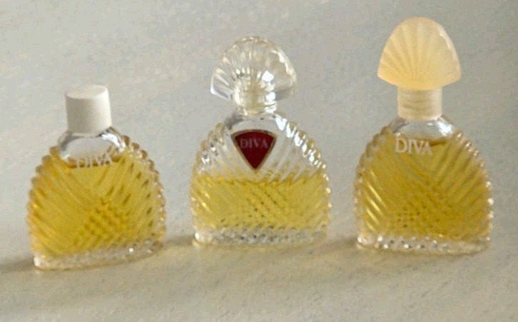 3 Flesjes parfum van Ungaro, Ophalen of Verzenden, Zo goed als nieuw, Miniatuur, Gevuld
