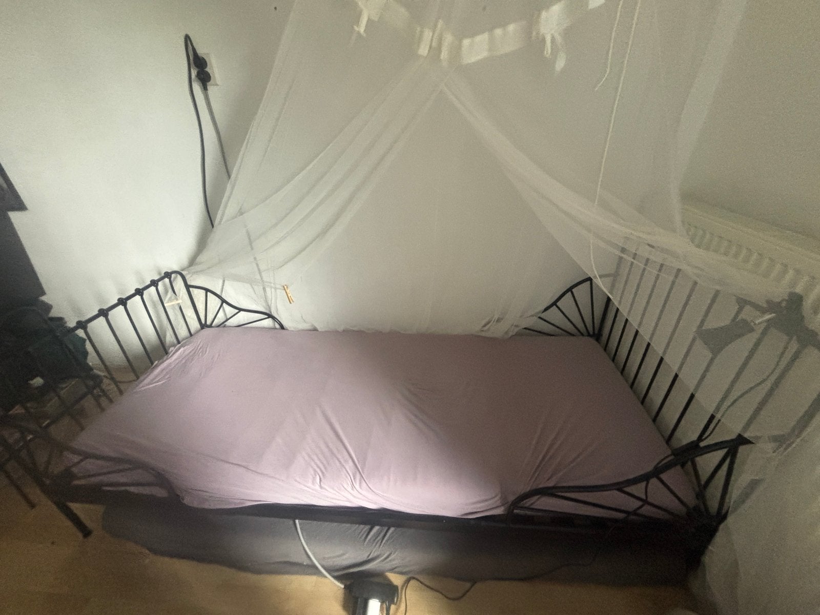 Eenpersoons meegroei IKEA bed met matras, Ophalen, Gebruikt, Eenpersoons, Zwart