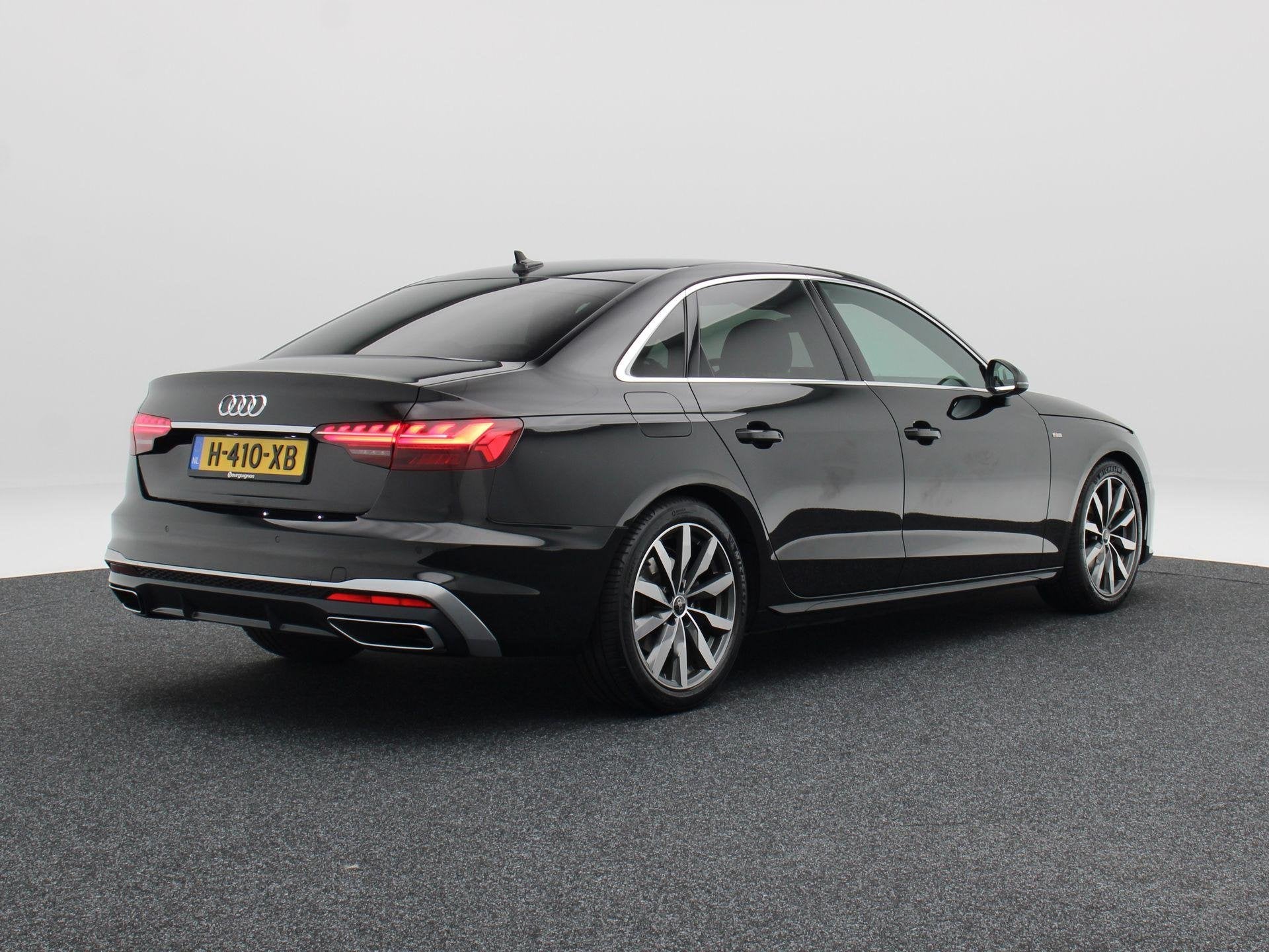 Audi A4 Limousine 35 TFSi 150 Pk Automaat S-Line | Full LED, Gebruikt, 4 cilinders, Origineel Nederlands, Sedan