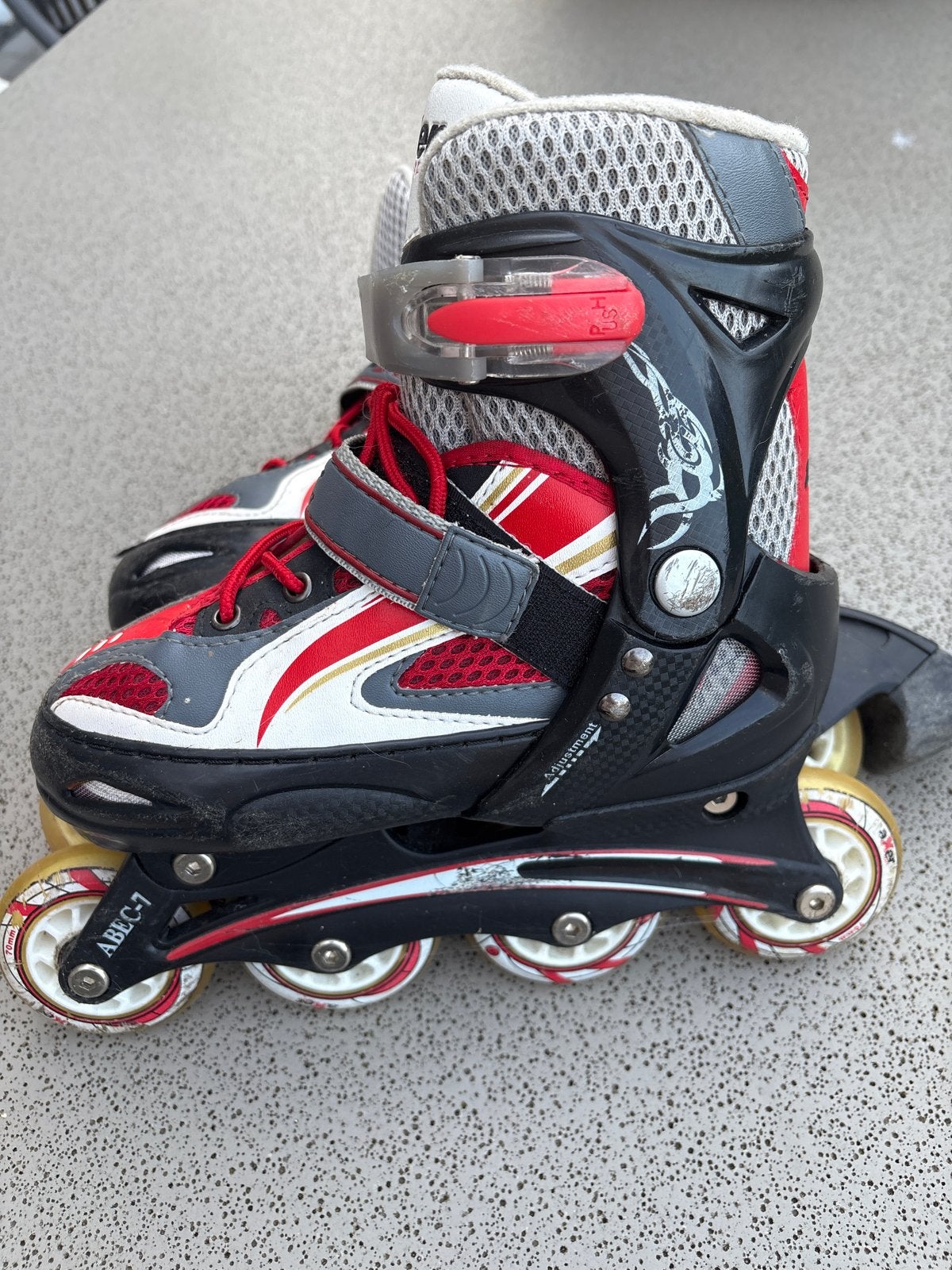 Verstelbare Inline Skates Maat 34-37 - Rood/Zwart, Sport en Fitness, Kinderen, Inline skates 4 wielen, Ophalen, Overige merken