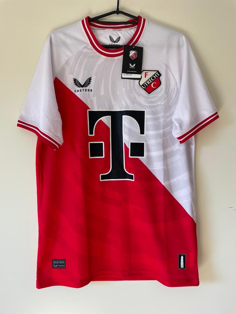 FC Utrecht Castore Voetbalshirt Nieuw Maat S, Kleding | Heren, Castore, Nieuw, Ophalen of Verzenden, Voetbal