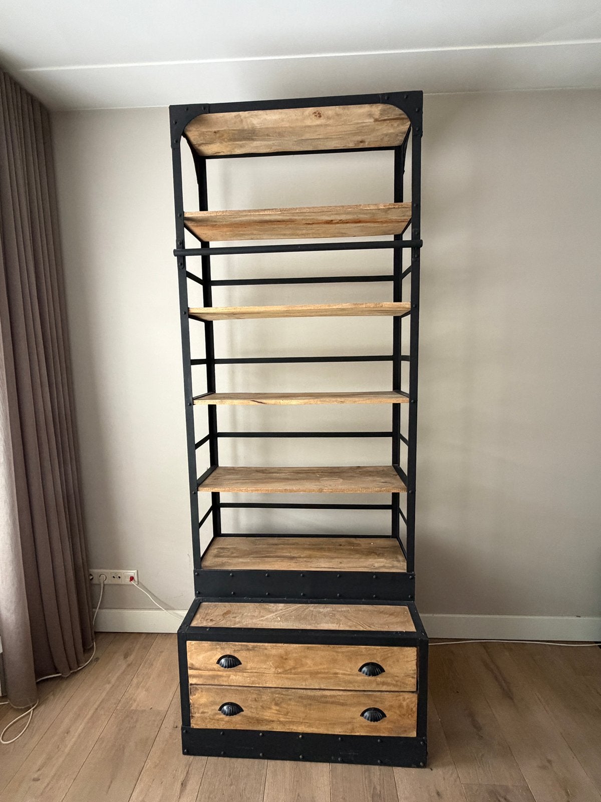 Industriële kast, Huis en Inrichting, Kasten | Boekenkasten, Met plank(en), 50 tot 100 cm, Zo goed als nieuw, 150 tot 200 cm
