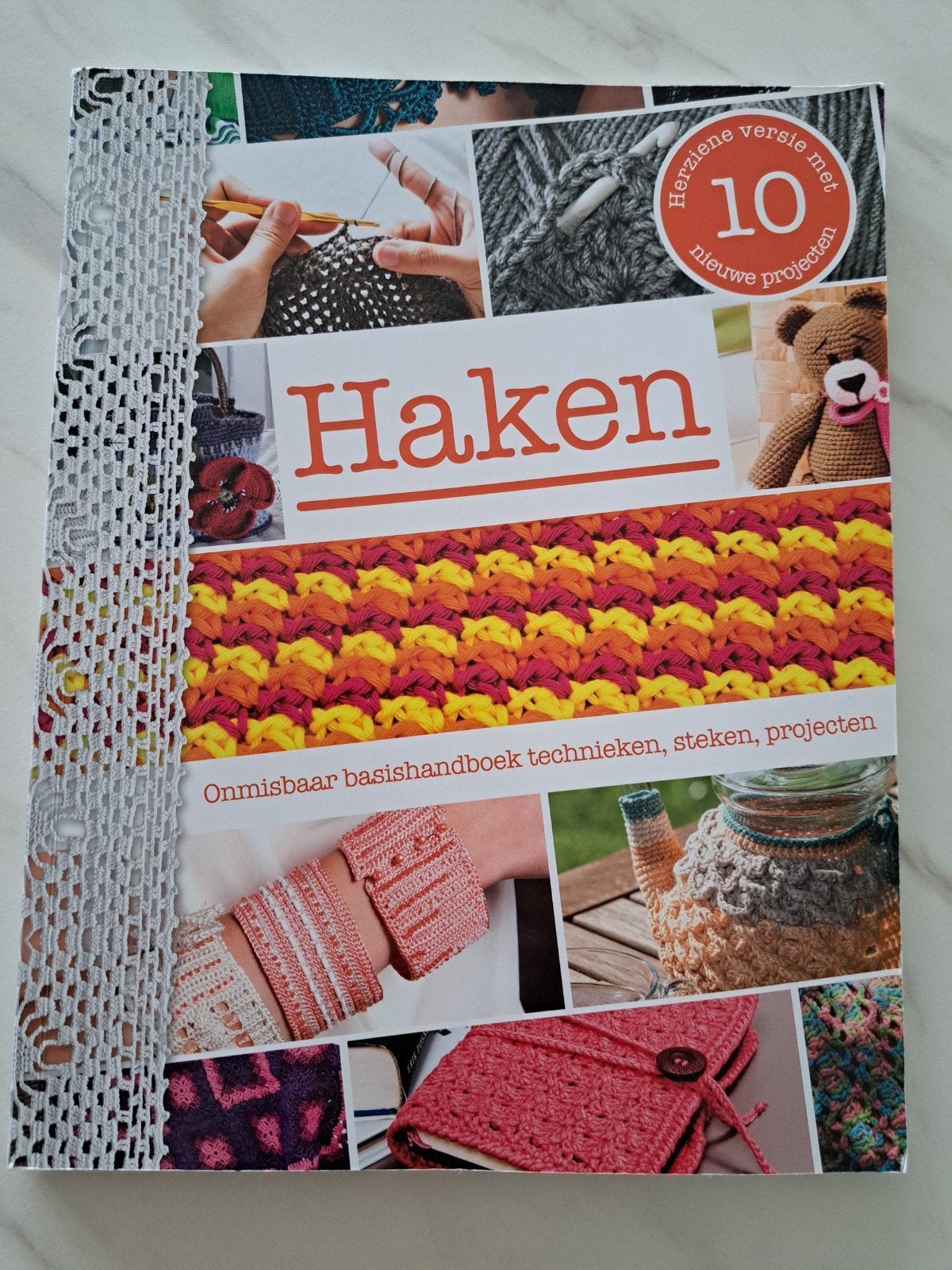 Haken: Onmisbaar basishandboek technieken, steken, projecten, Ophalen, Zo goed als nieuw, Haken, Patroon of Boek
