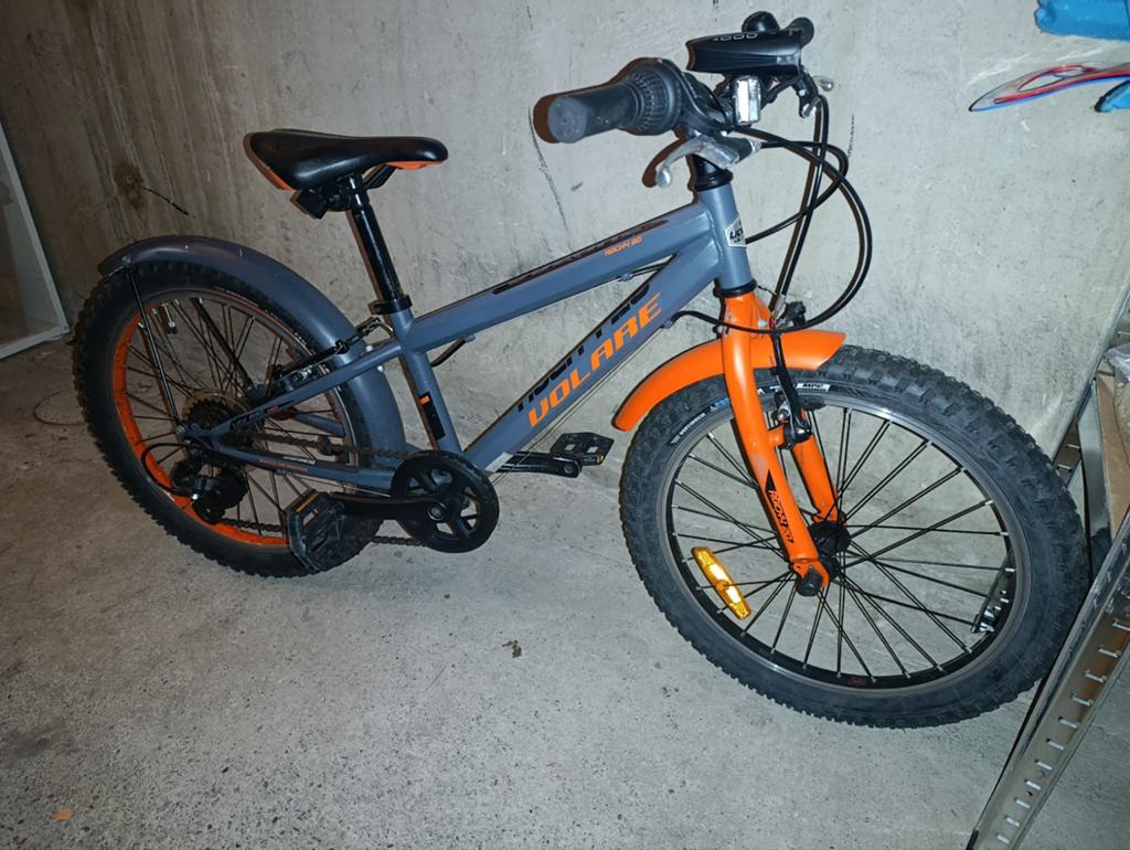 Volare Rocky, Ophalen, 20 inch of meer, Gebruikt, Velgrem