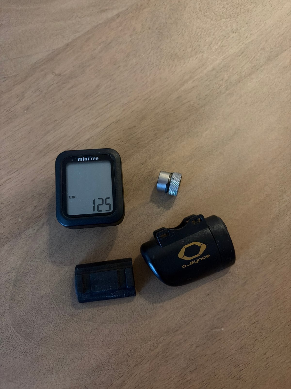 MiniFree Fietscomputer met Snelheidssensor, Ophalen of Verzenden, Draadloos, Zo goed als nieuw