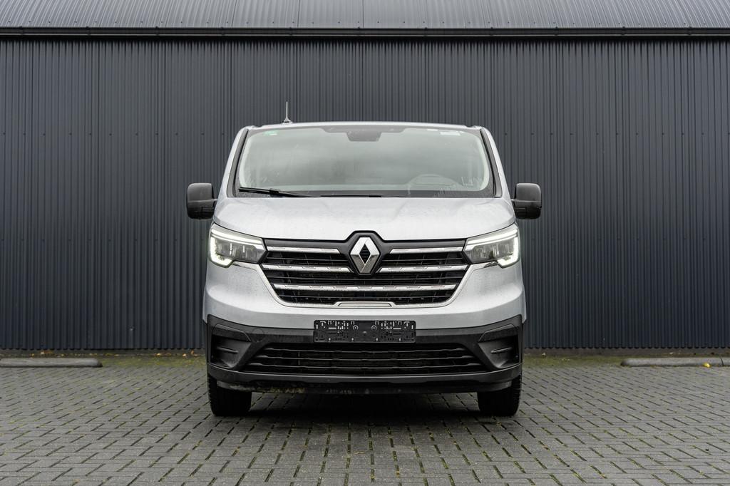 Renault Trafic dCi 150PK | L2H1 | 9-Zits | ex BTW/BPM | LED, Voorwielaandrijving, Stof, Gebruikt, Zwart