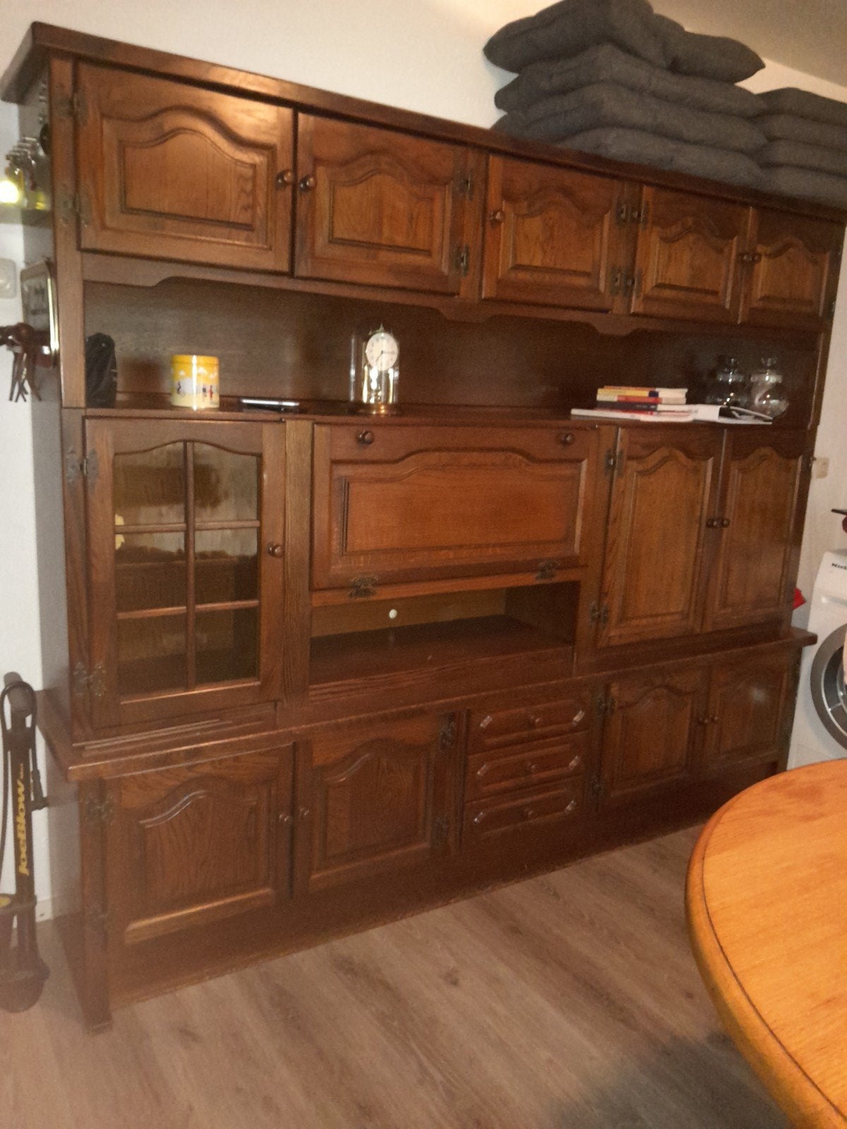 Kast, Ophalen, 25 tot 50 cm, Minder dan 50 cm, 150 tot 200 cm